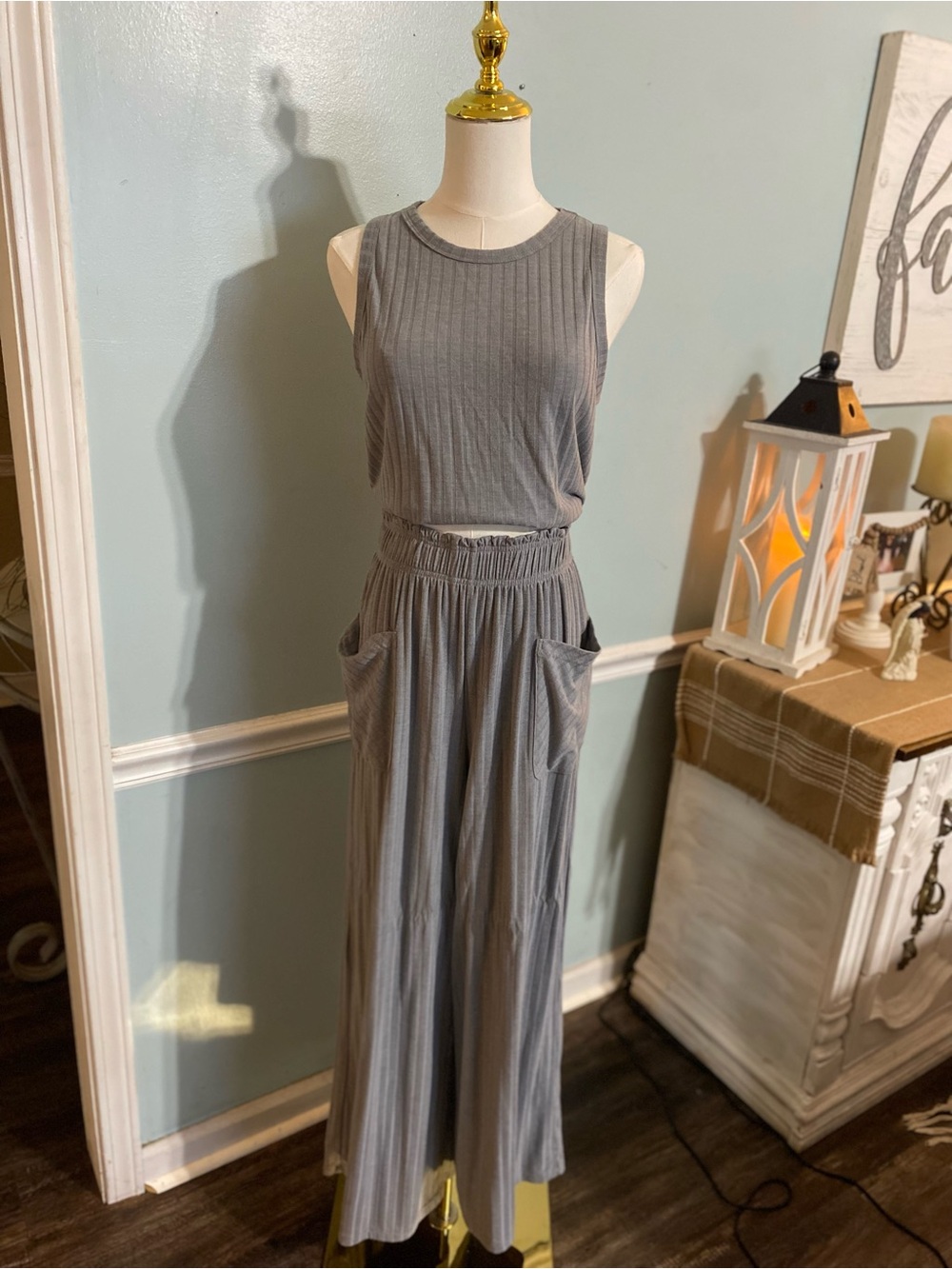Sleeveless Ribbed Wide-Leg 2- piece set in Gray
